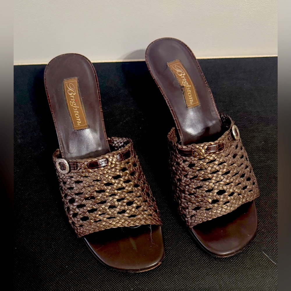 Brighton Size 8.5M Tiffany Bronze Pearl Leather Sandals